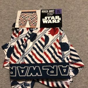 Star Wars men's XXL 44-46 white,blue boxer brief.